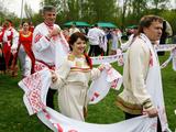 В Белгородской области  установили рекорд по числу участников хоровода - Изображение 16