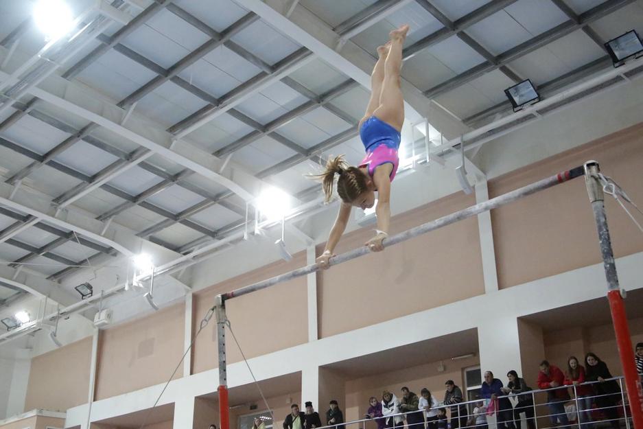В Белгороде соревнуются спортивные гимнасты из 10 городов - Изображение 10