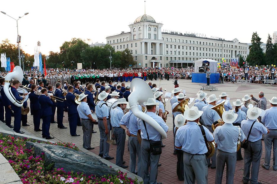 День города в Белгороде: по главной улице с оркестром - Изображение 15