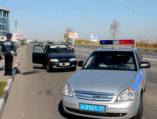 Сегодня в Белгороде полицейские задержали подозреваемых в наркоторговле