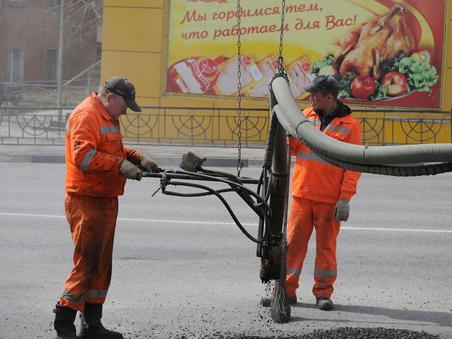 Ямочный ремонт дорог Белгорода завершат в мае