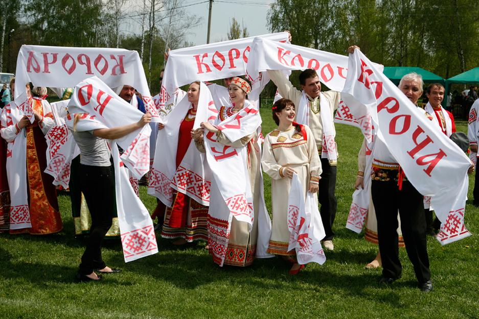 В Белгородской области  установили рекорд по числу участников хоровода - Изображение 3