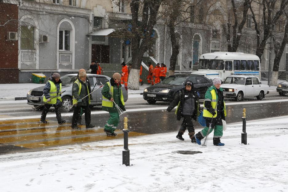 Белгород встречает первый снег - Изображение 1