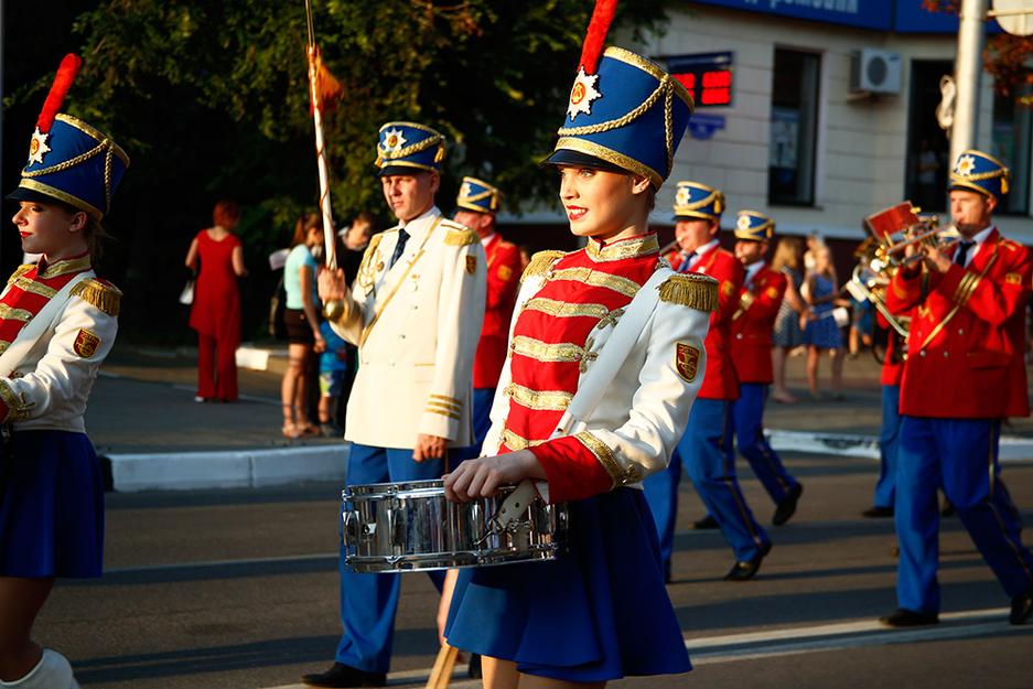 День города в Белгороде: по главной улице с оркестром - Изображение 13