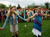 В Белгородской области  установили рекорд по числу участников хоровода - Изображение 20