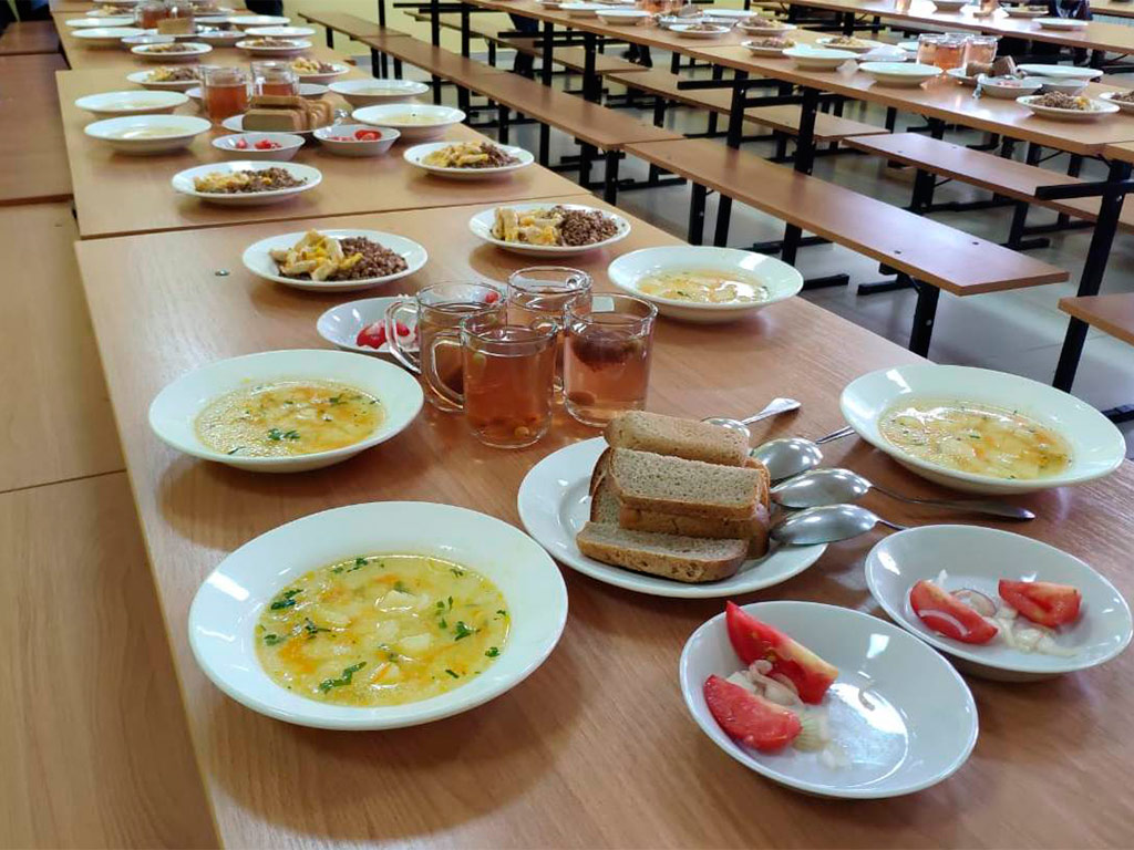 «Единая Россия» контролирует качество школьного питания