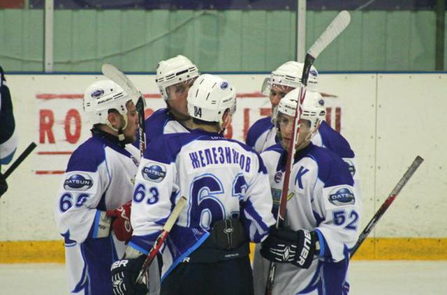 Хоккейная команда «Белгород» одержала первую победу в сезоне