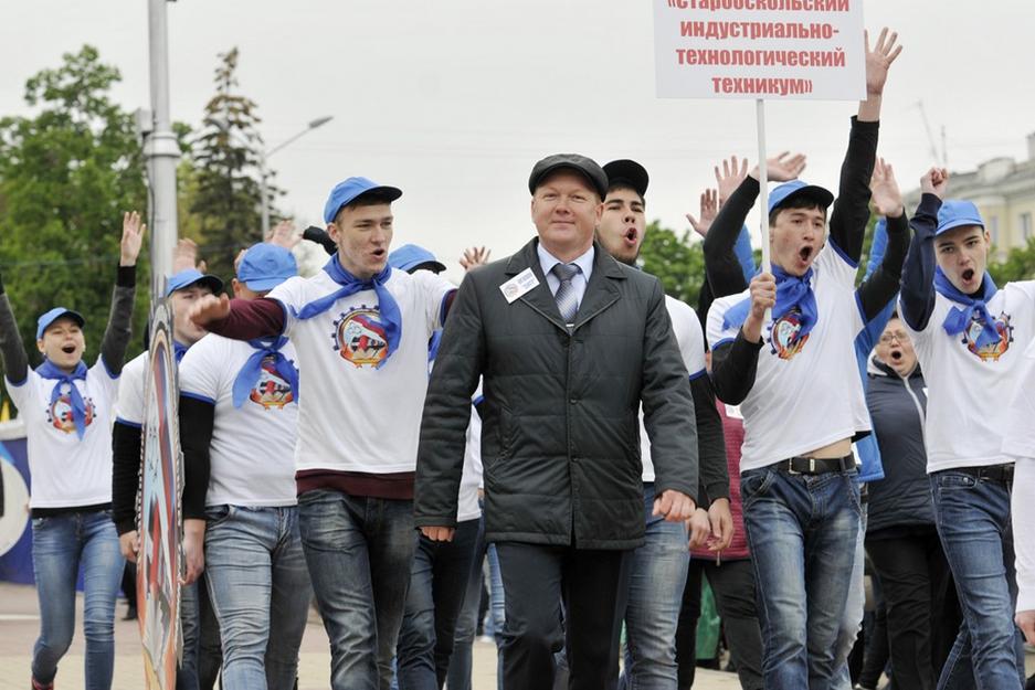 На Соборной площади в Белгороде в четвёртый раз прошёл парад профессий - Изображение 14