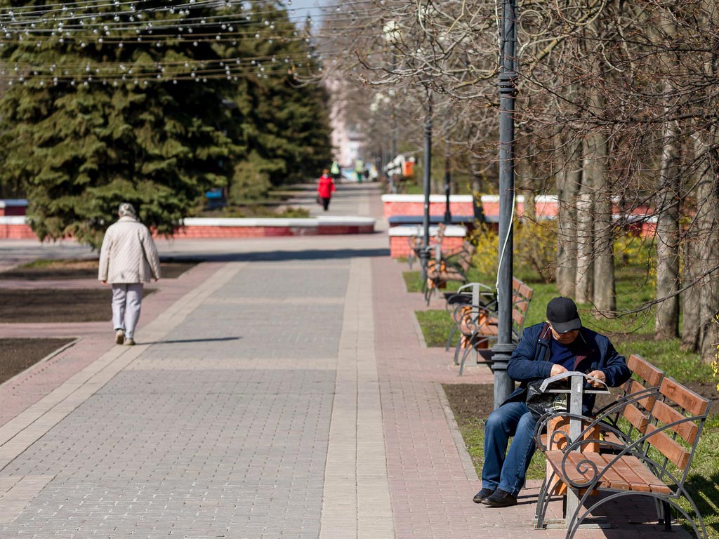 Количество обратившихся в центры занятости белгородцев выросло почти на 40 %