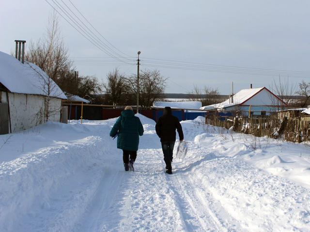 Снег накануне выборов не повлиял на явку избирателей в Гостищево