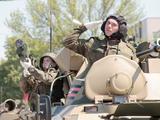 Валуйчане отметили День Победы военным парадом и шествием «Бессмертного полка» - Изображение 17