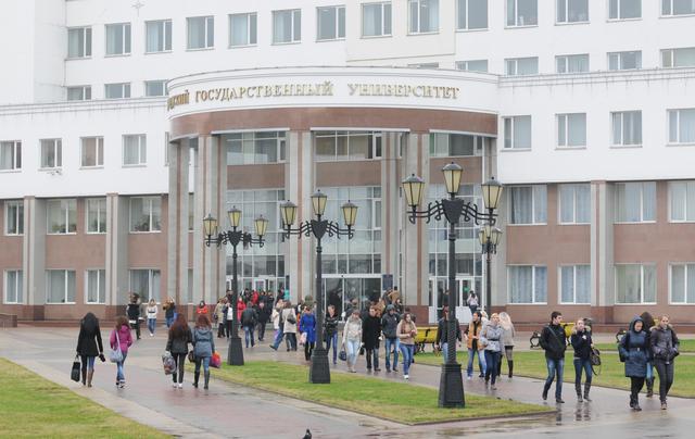 Вузы Белгородской области внесли изменения в перечень вступительных испытаний