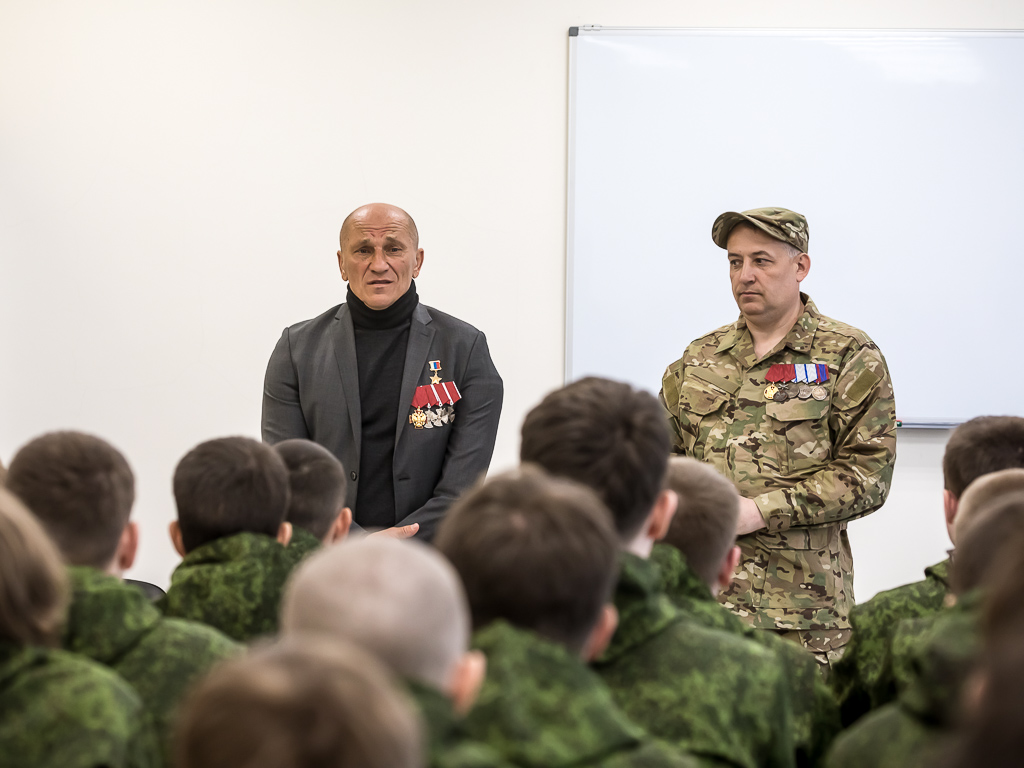 В Белгороде открыли Центр военно-спортивной подготовки и патриотического воспитания