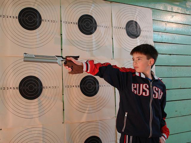 Белгородец выиграл всероссийские соревнования по пулевой стрельбе