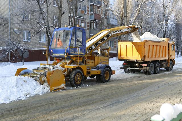 В Белгороде начали взыскивать штрафы за некачественную уборку снега 
