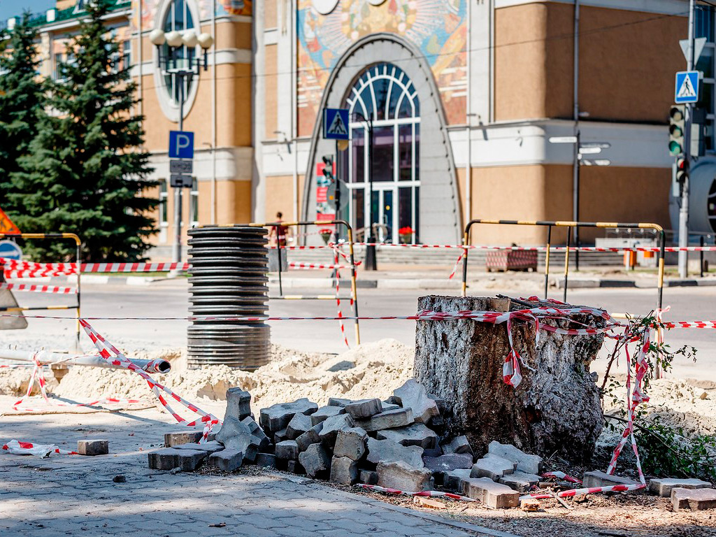 В центре Белгорода прокладывают новую ливнёвку