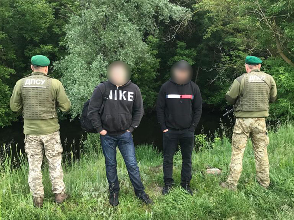Пограничники Украины задержали россиян, переплывших Ворсклу в районе грайворонской Козинки
