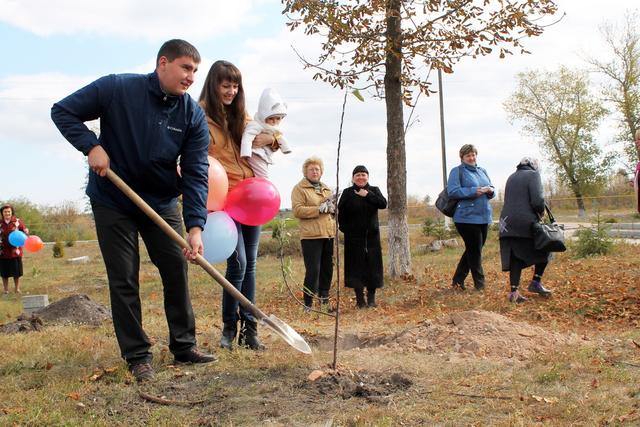 В одном из сёл Чернянского района разбили яблоневый сад в честь новорождённых 