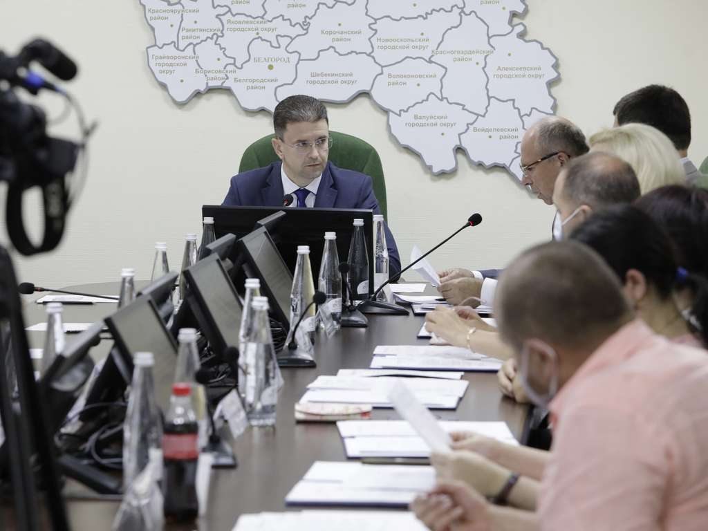 Облизбирком зарегистрировал 5 кандидатов на пост губернатора Белгородской области