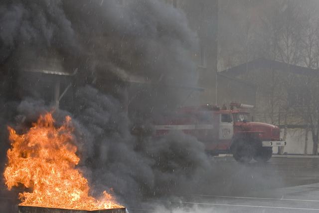 Белгородские спасатели за год потушили 885 пожаров