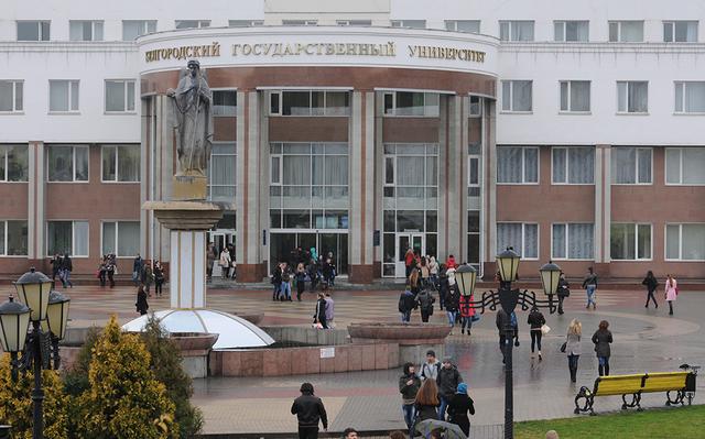 Студентка Белгородского госуниверситета могла попасть под влияние радикальных исламистов
