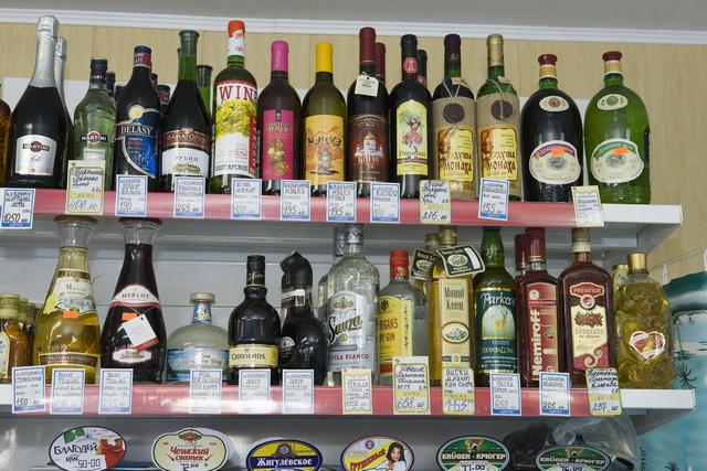 В Белгородской области приостановили работу сети магазинов алкоголя