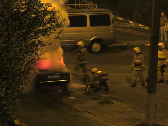 Автомобиль в Белгороде подожгли из-за бытовой ссоры