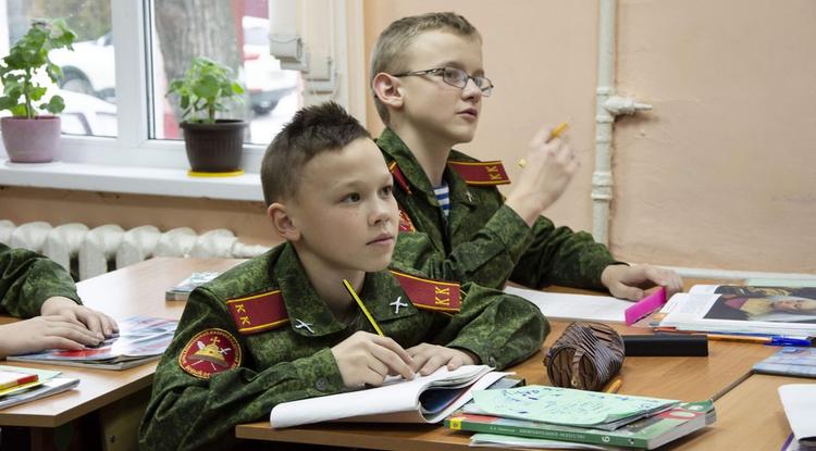 Вячеслав Гладков надеется, что в Белгороде всё‑таки появится Суворовское училище