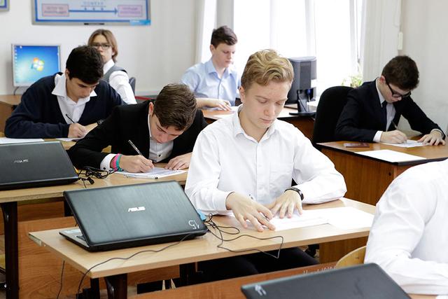 Какие новые экзамены будут сдавать белгородские 9-классники