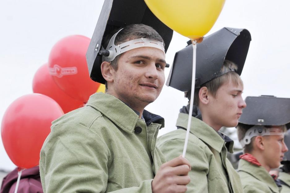 На Соборной площади в Белгороде в четвёртый раз прошёл парад профессий - Изображение 17