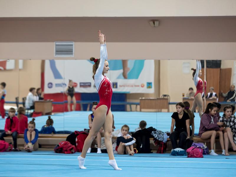 В Белгороде на первенстве по спортивной гимнастике разыграли 62 комплекта медалей