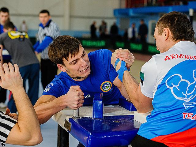 Белгородские рукоборцы отправляются на чемпионат Европы за медалями