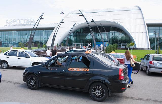 Суд признал управляющую аэропортом Белгорода компанию банкротом