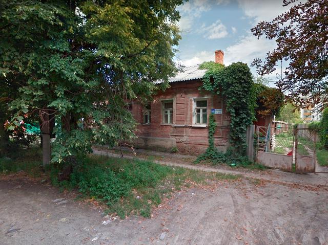 Прокуратура требует признать столетний дом в Белгороде аварийным