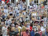 Около 70 тысяч белгородцев прошли в «Бессмертном полку» - Изображение 19