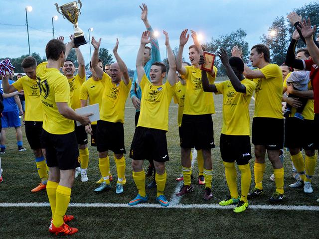 Кубок области по футболу 8 x 8 среди любителей выиграла команда из Белгорода