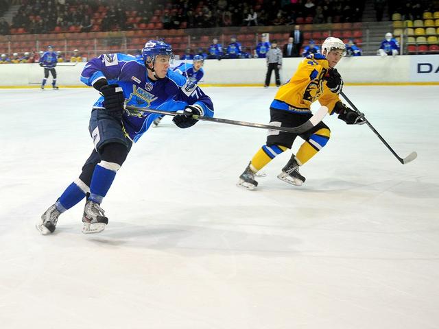 Хоккеисты «Белгорода» дважды обыграли «Брянск» в гостях