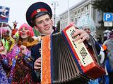 В Белгороде в 15-й раз прошёл парад Дедов Морозов  - Изображение 26
