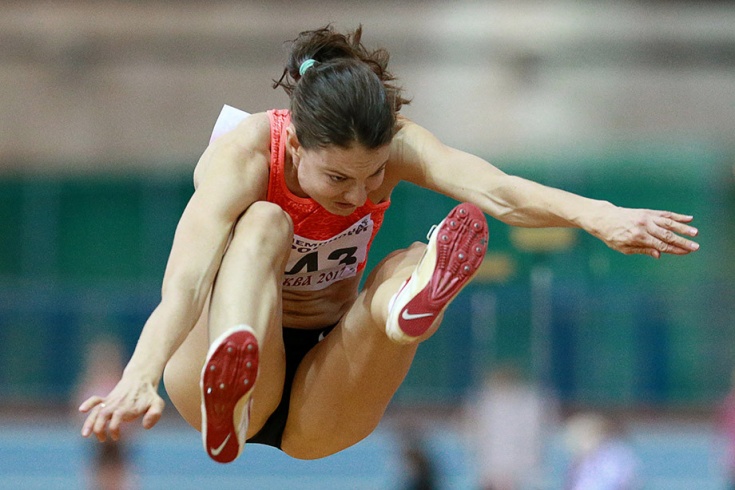 Старооскольская прыгунья в длину Елена Соколова выиграла золото Европиады