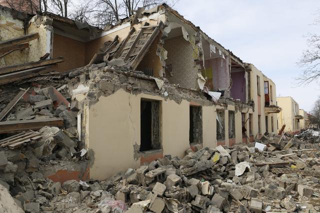 В посёлке Яковлево сносят 23 многоквартирных дома