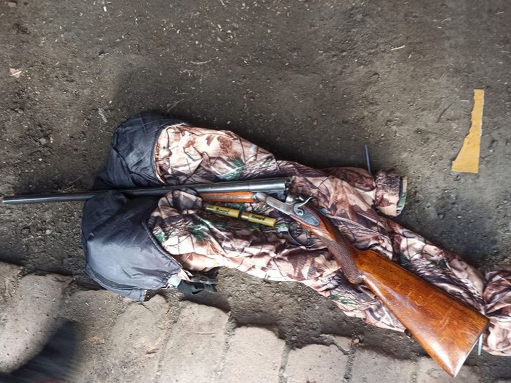 У жителя Алексеевки изъяли арсенал оружия и 2 кг наркотиков