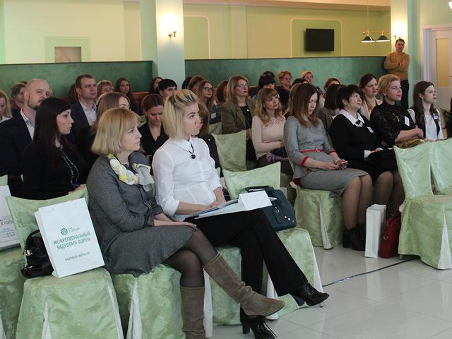 На межрегиональном кадровом форуме в Белгороде обсудили введение ЕГЭ по профессиям