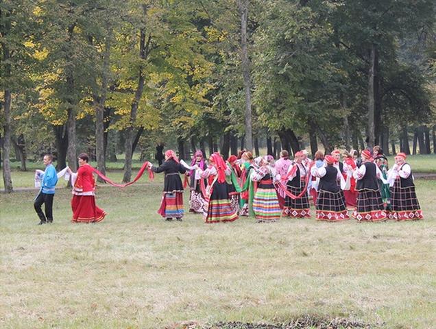 В Белгородской области хотят устроить самый большой хоровод