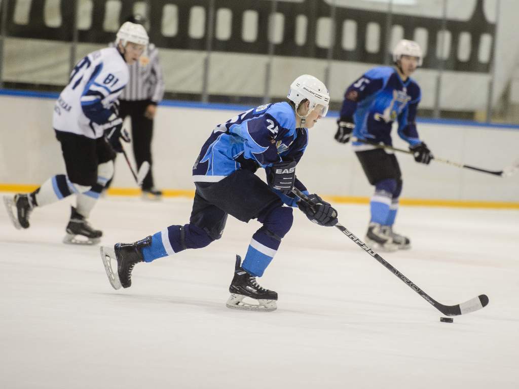 Хоккеисты «Белгорода» забили рыбинскому «Полёту» 8 голов