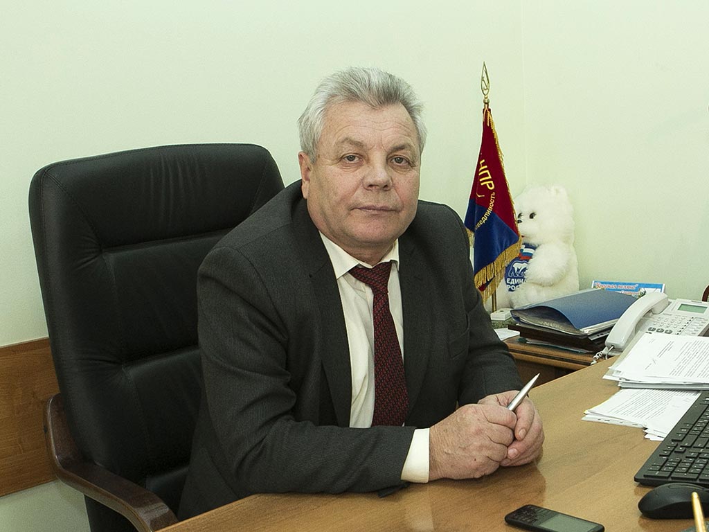 Николай Шаталов: «Главный акцент в работе губернатора – запросы от населения»