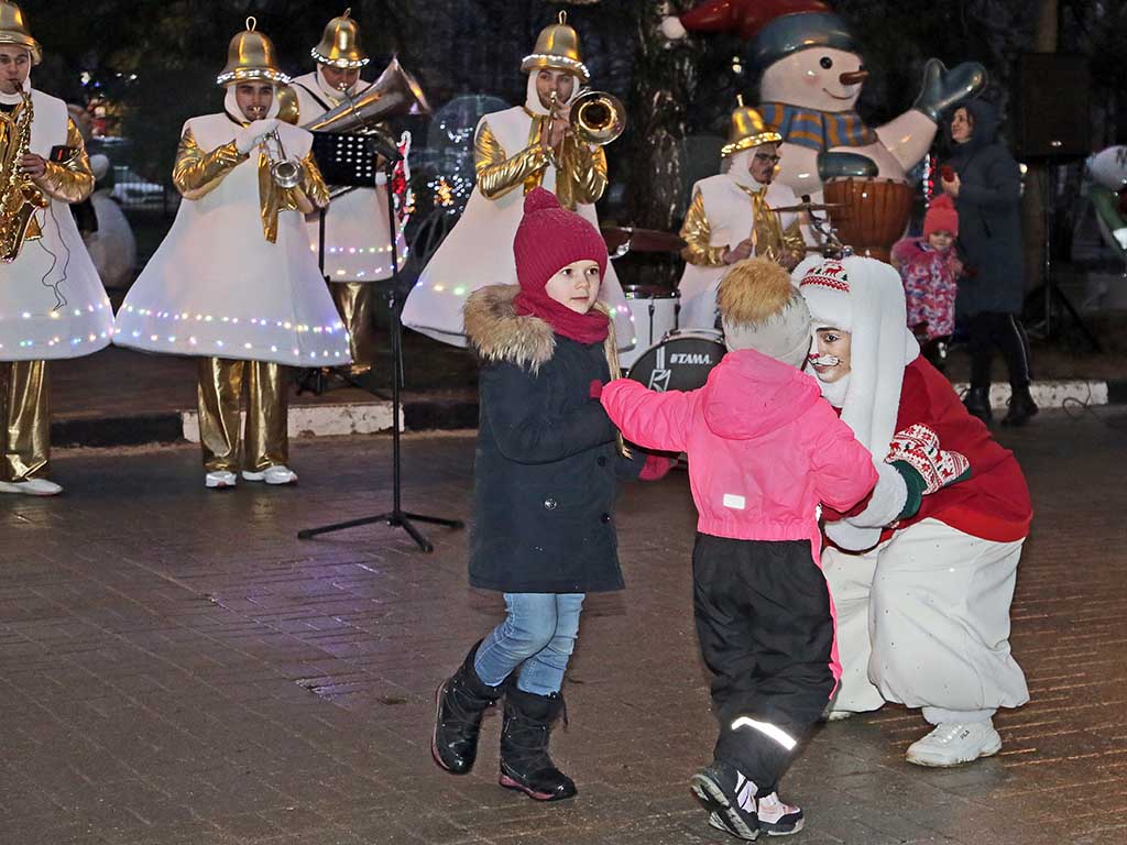 В новогоднем фестивале в Белгороде поучаствовали около 600 пациентов детской облбольницы