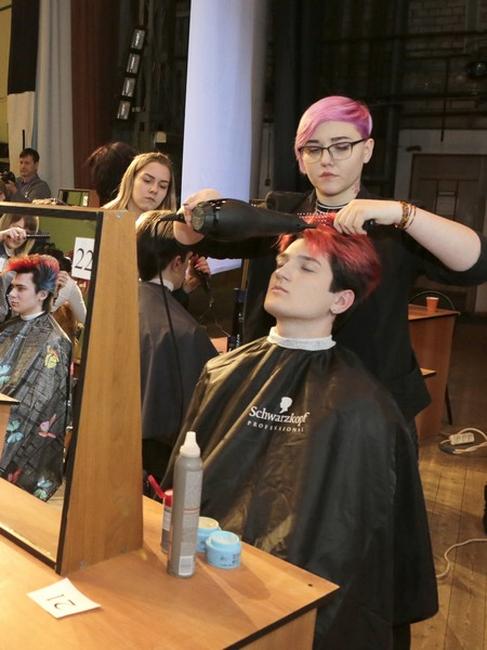 В Белгороде прошёл областной конкурс парикмахерского искусства - Изображение 12