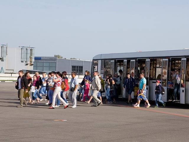 В Старом Осколе возобновили автобусное сообщение с Луганском