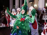 Как в Белгороде прошёл парад Дедов Морозов - Изображение 6