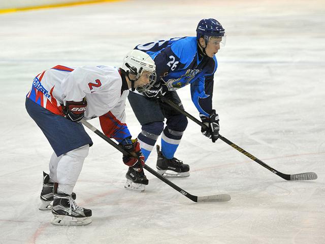 Белгородские хоккеисты забили 13 голов в ворота «Брянска»